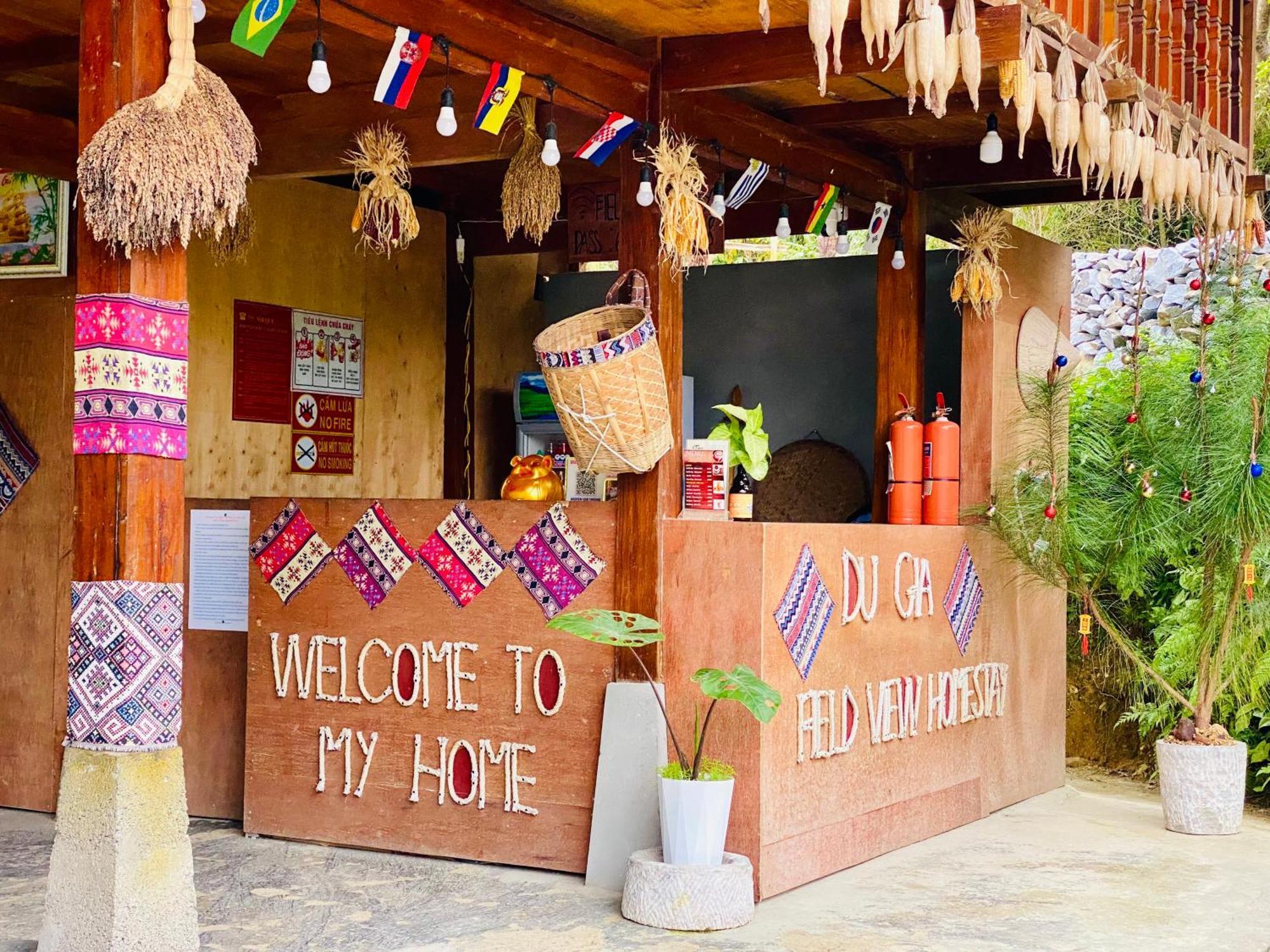 Du Gia Field View Homestay Làng Cac Exterior foto
